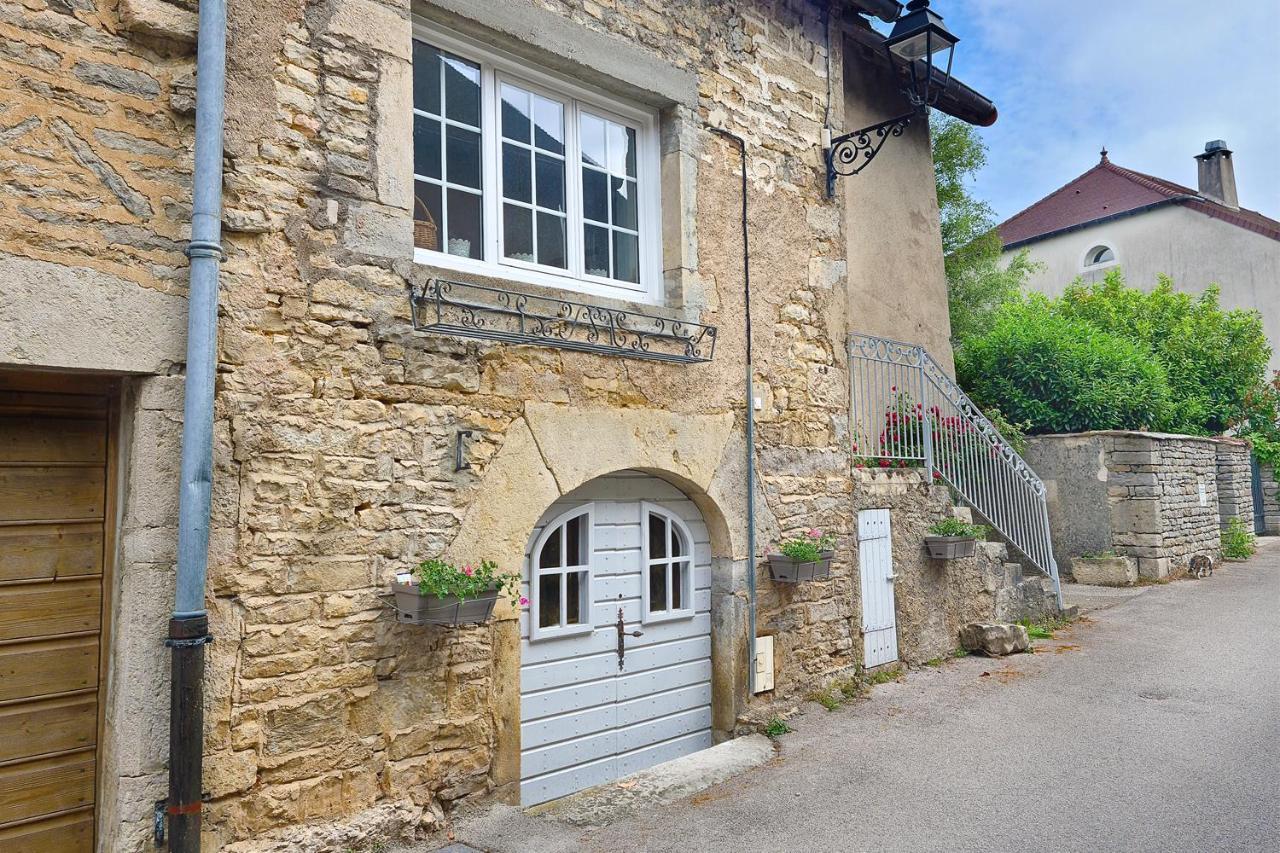 Le Petit Cocon De Chateau Chalon Eksteriør billede