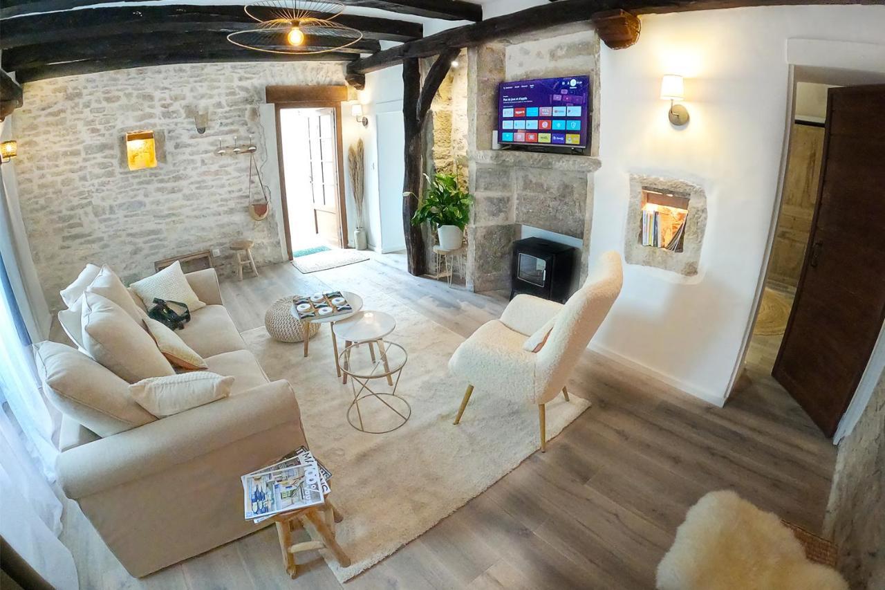 Le Petit Cocon De Chateau Chalon Eksteriør billede